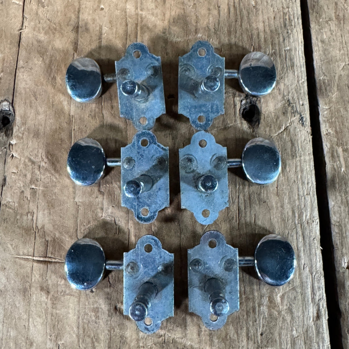 Waverly Tuners 3 + 3 Gretsch Martin 1950s With Bushings and Screws - Mahar's Vintage Guitars
