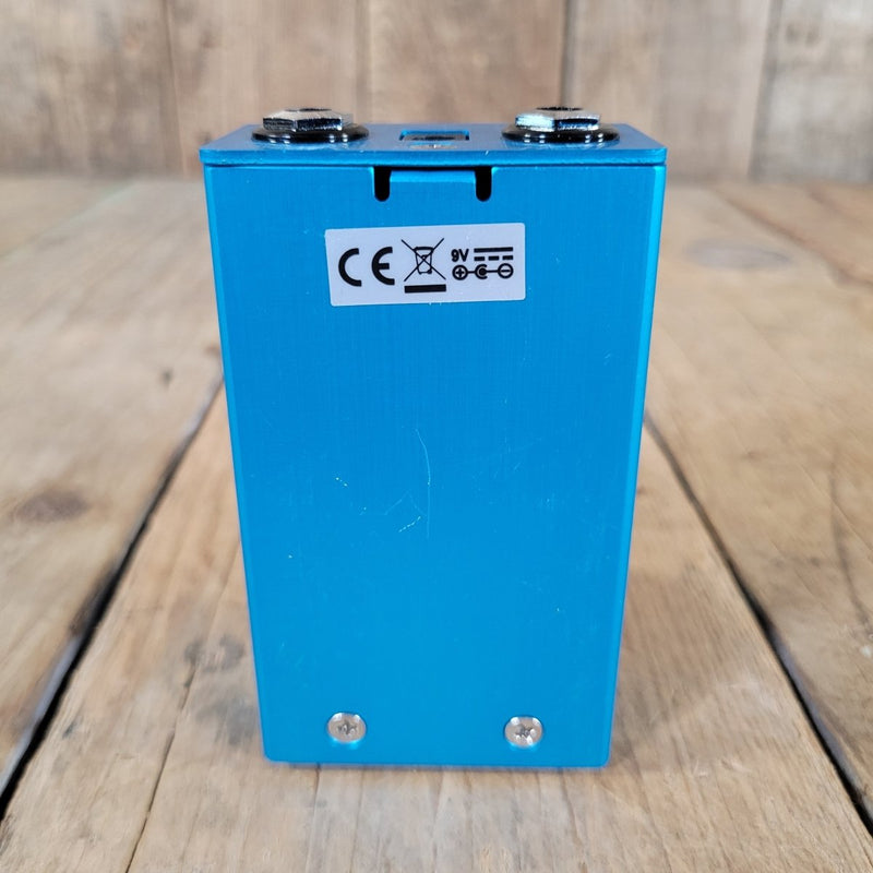 Way Huge Aqua - Puss Analog Delay MK III - Mahar's Vintage Guitars