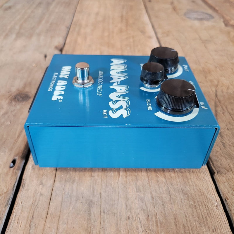 Way Huge Aqua - Puss MK II 2010s - Mahar's Vintage Guitars