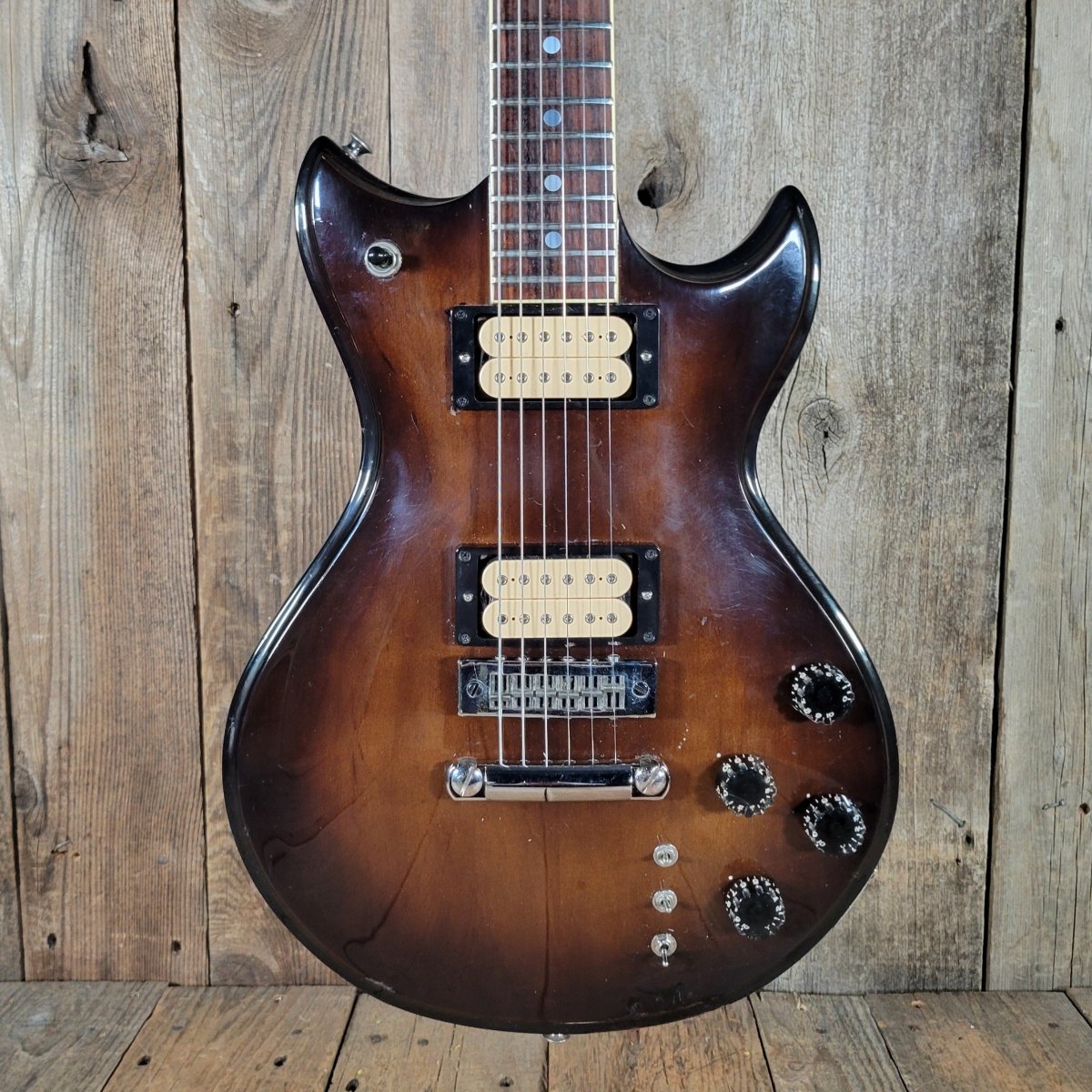Westbury Custom S 1981 – MIJ Matsumoku Vintage Electric Guitar - Mahar's Vintage Guitars