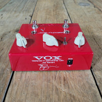 Write an SEO optimized product title, description and meta description using the latest Google SEO strategy with maharsvintageguitars.com cross - linking suggestions for a - Mahar's Vintage Guitars