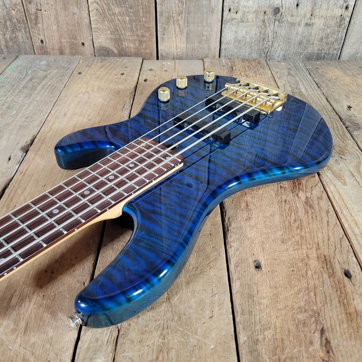 Yamaha 1998 BB G5 Bass Transparent Blue Flamed Top Very Good - Mahar's Vintage Guitars