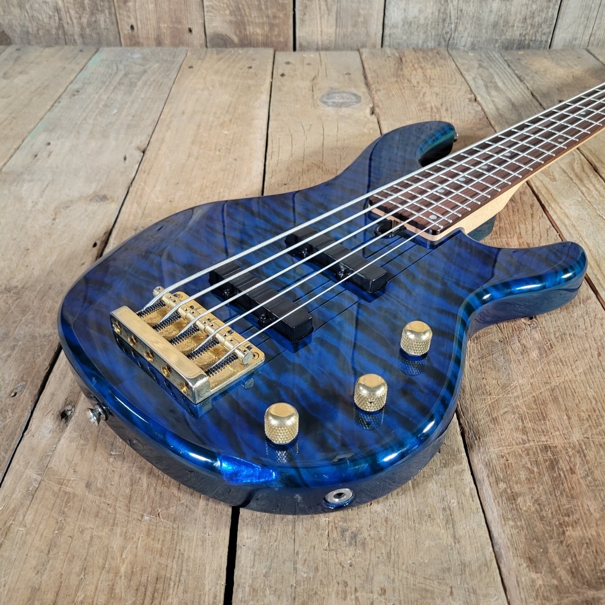 Yamaha 1998 BB G5 Bass Transparent Blue Flamed Top Very Good - Mahar's Vintage Guitars