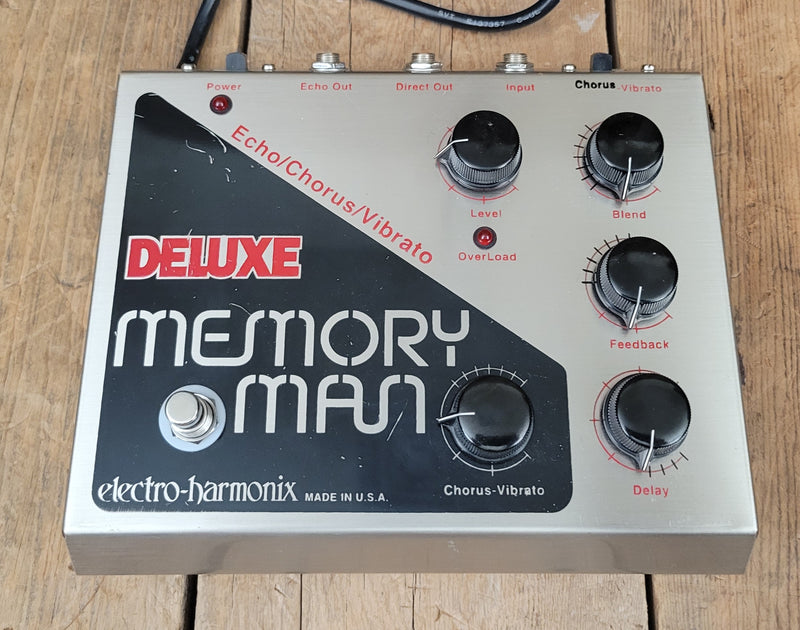 SOLD - Electro Harmonix 2000s Deluxe Memory Man Analogman Mod Large Box