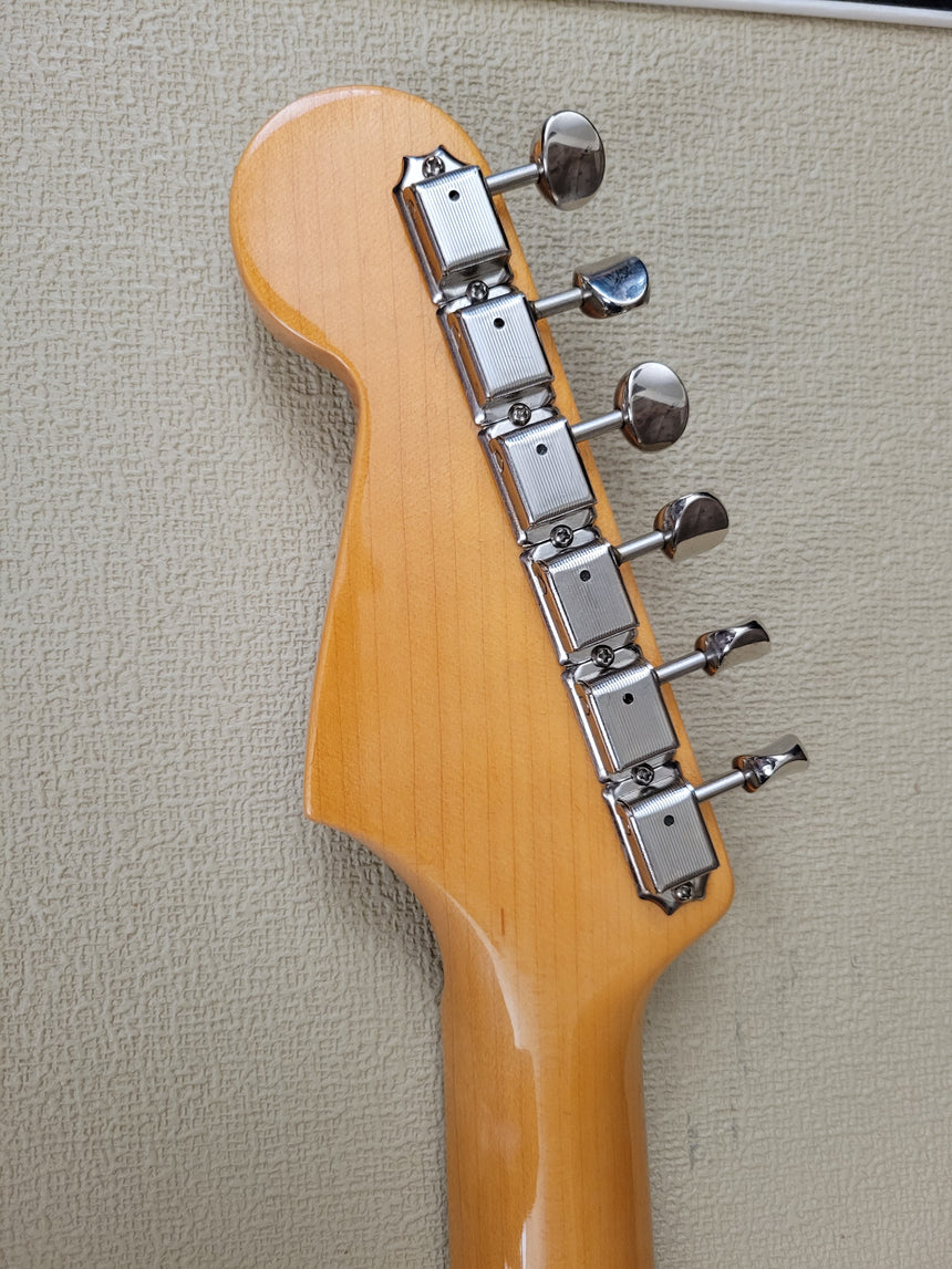 SOLD - Fender Stratocaster Eric Johnson 2006 Candy Apple Red