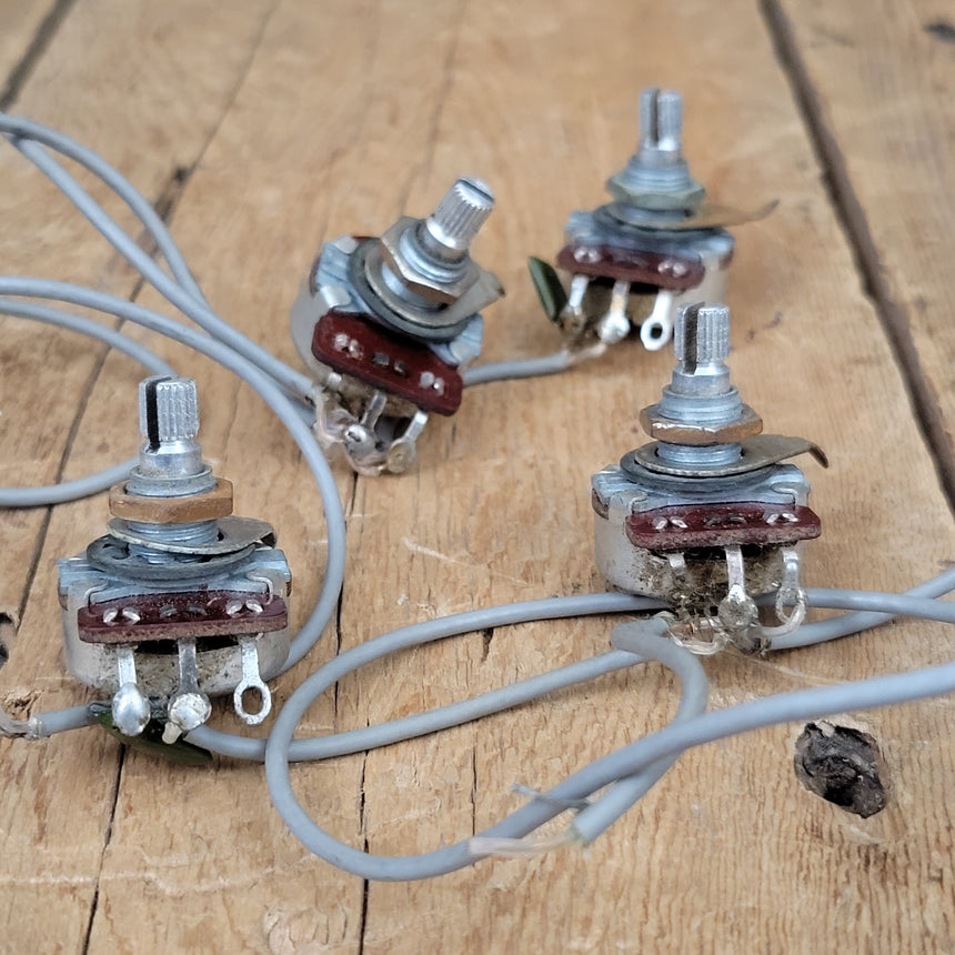 CTS 500K pots (4), switch and jack Wiring harness for Gibson SG Short Split Shaft