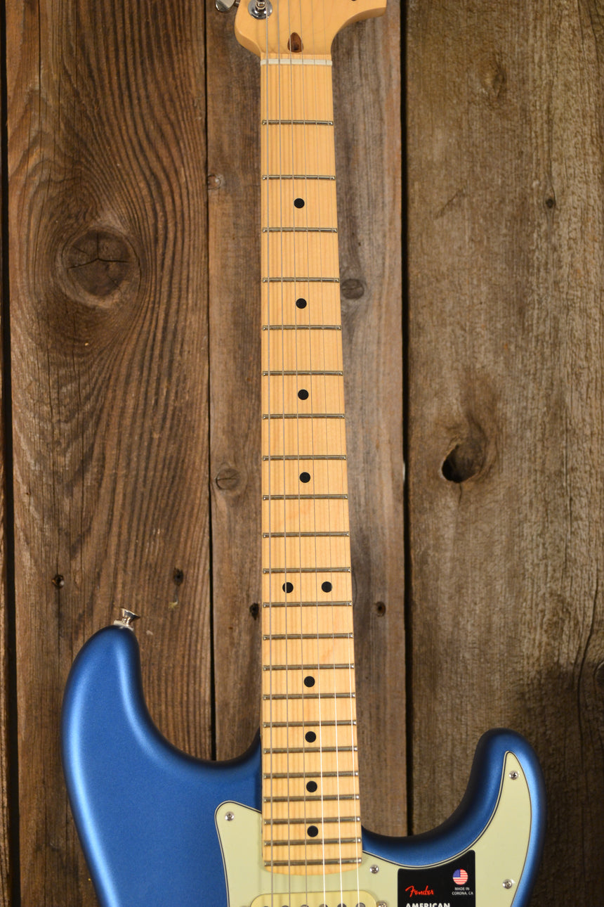 SOLD - Fender Stratocaster American Performer 2019 MINT Like New Lake Placid Blue