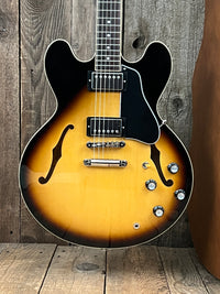 SOLD - Gibson 335 Vintage Sunburst 2021 Mint