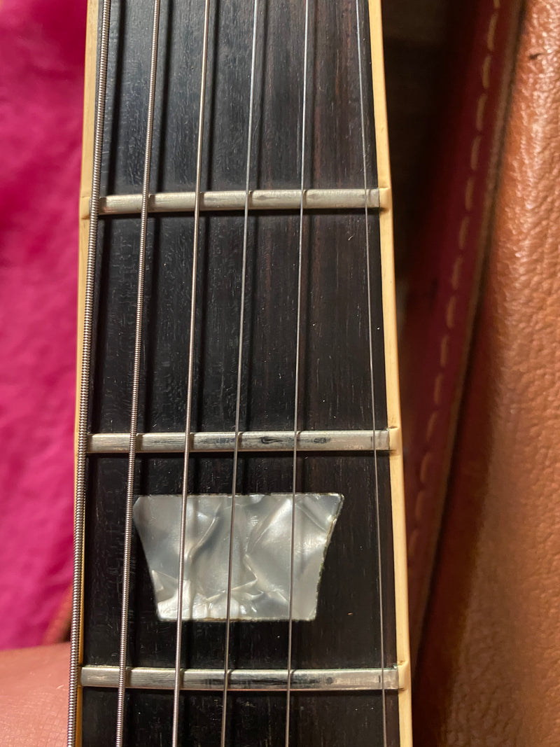 SOLD - Gibson Les Paul Deluxe Pro Goldtop 1979