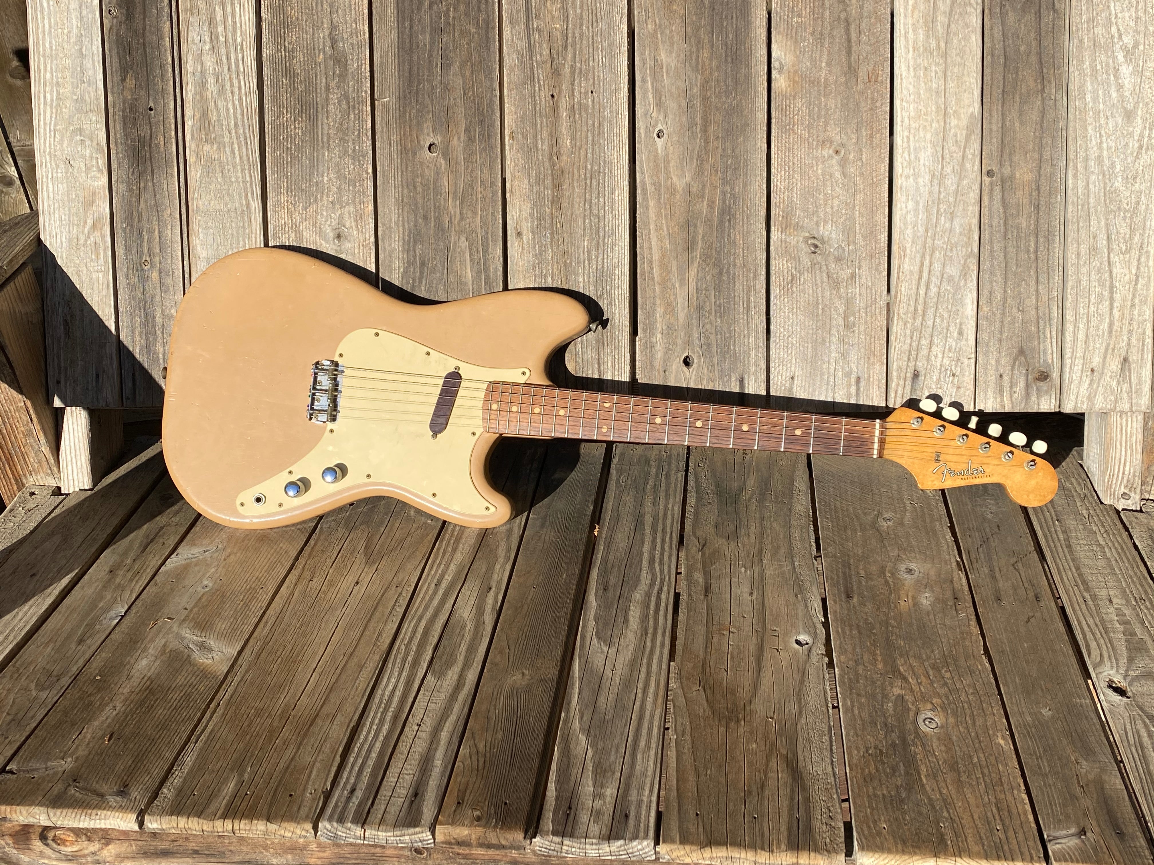 Fender Musicmaster 1959 ヴィンテージギター CRAVE Guitars Feature – 1959 Fender Musicmaster