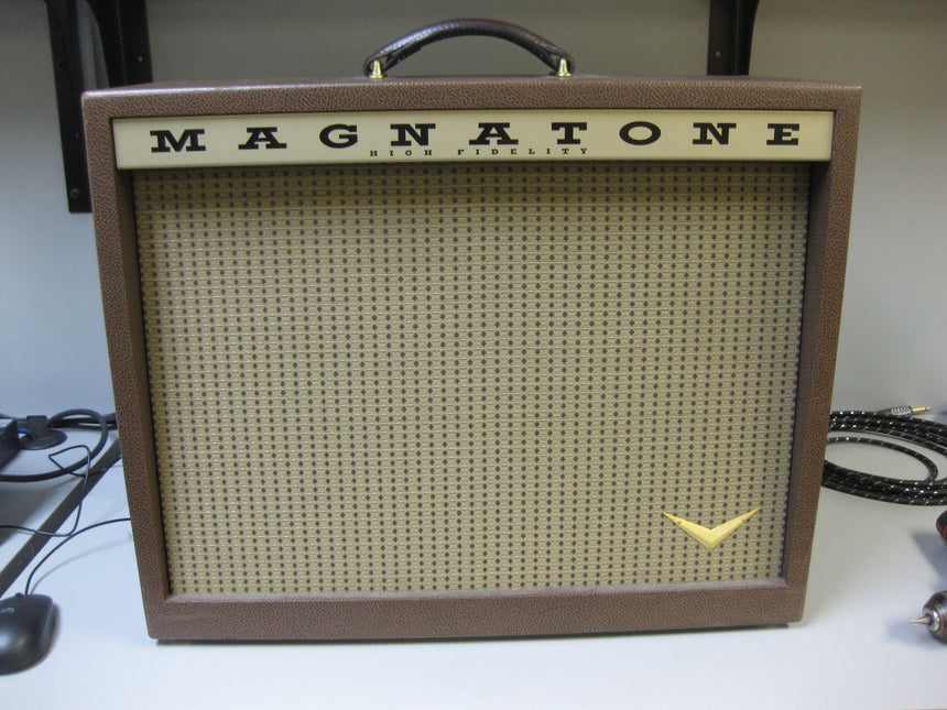 SOLD - Magnatone Twilighter 1x12" guitar combo amp