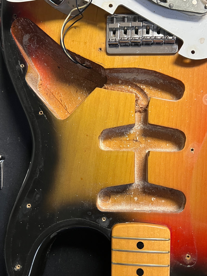 SOLD - Fender Hardtail Stratocaster 1974 Hardtail 7 lbs