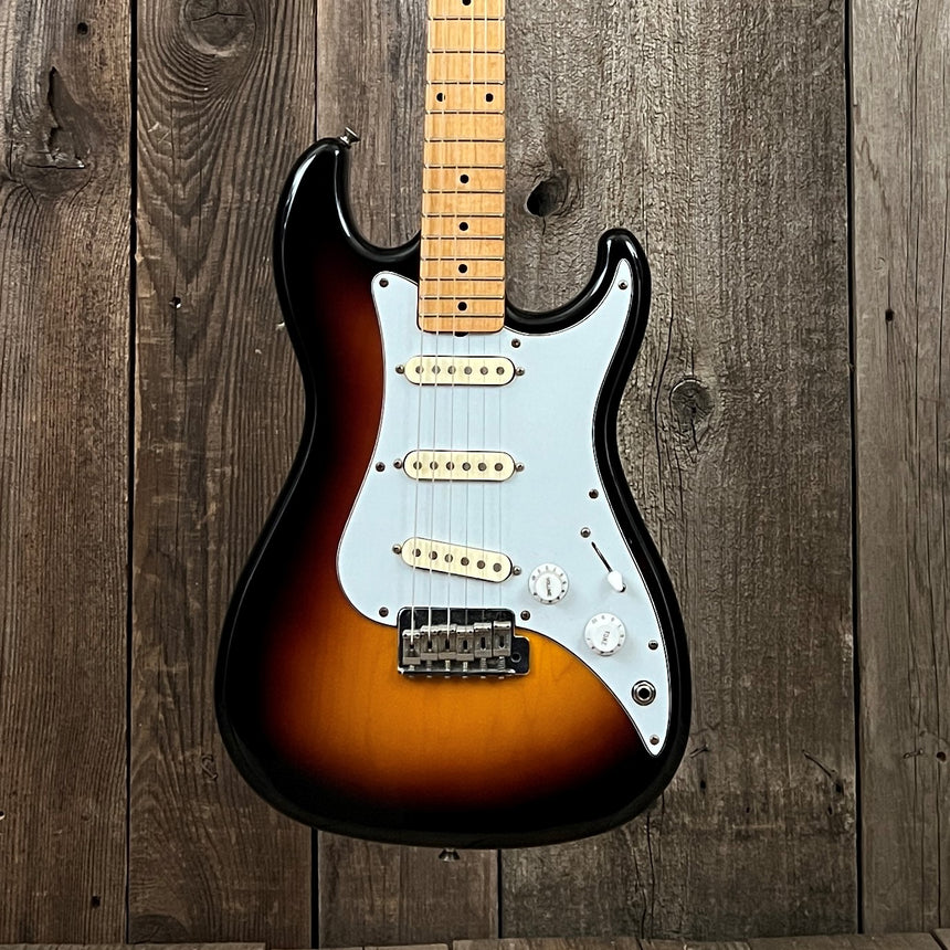 Fender Squier Bullet Stratocaster Sunburst S3 1