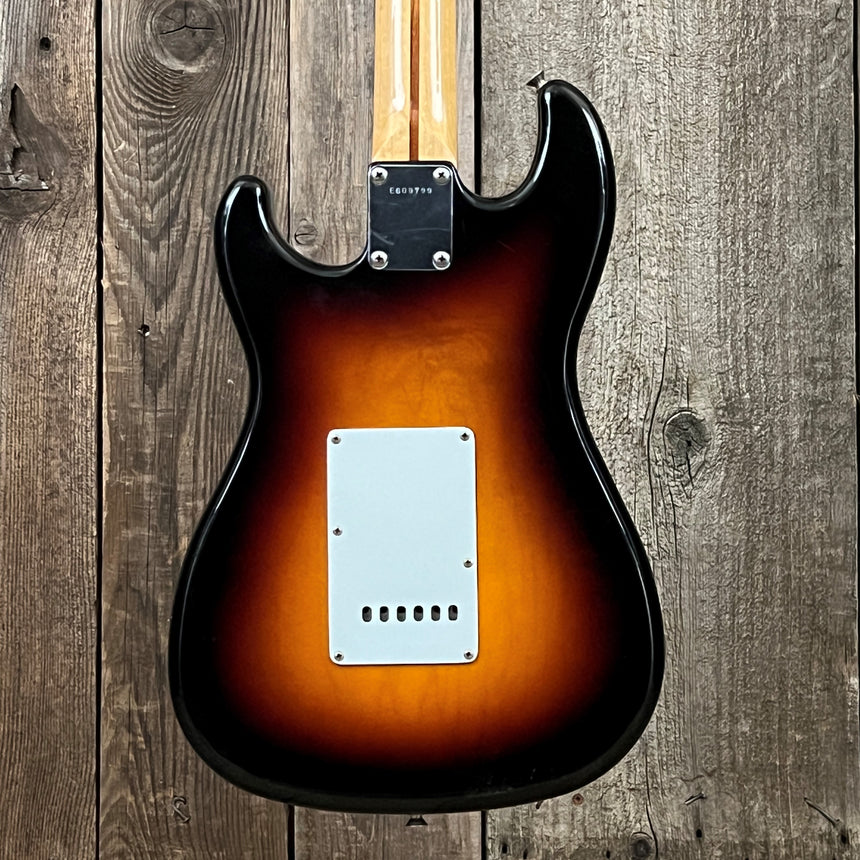 Fender Squier Bullet Stratocaster Sunburst S3 4