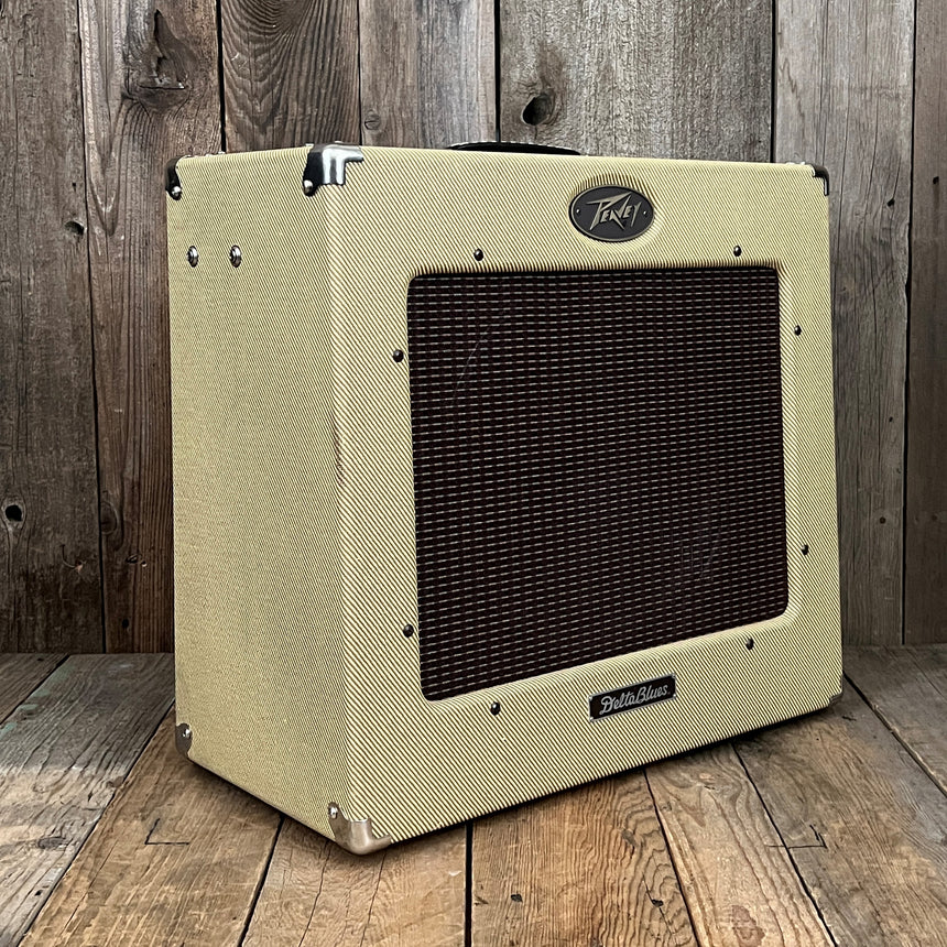 SOLD - Peavey Delta Blues with 15" speaker Tweed Guitar Amplifier
