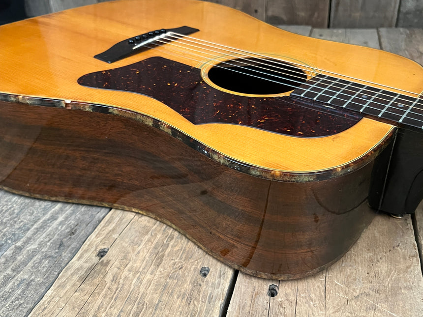 SOLD - Gibson J-50 Deluxe 1975 Acoustic Needs Binding Work
