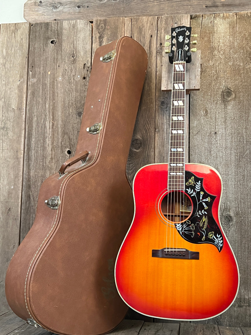 SOLD - Gibson Hummingbird 1994 100th Anniversary