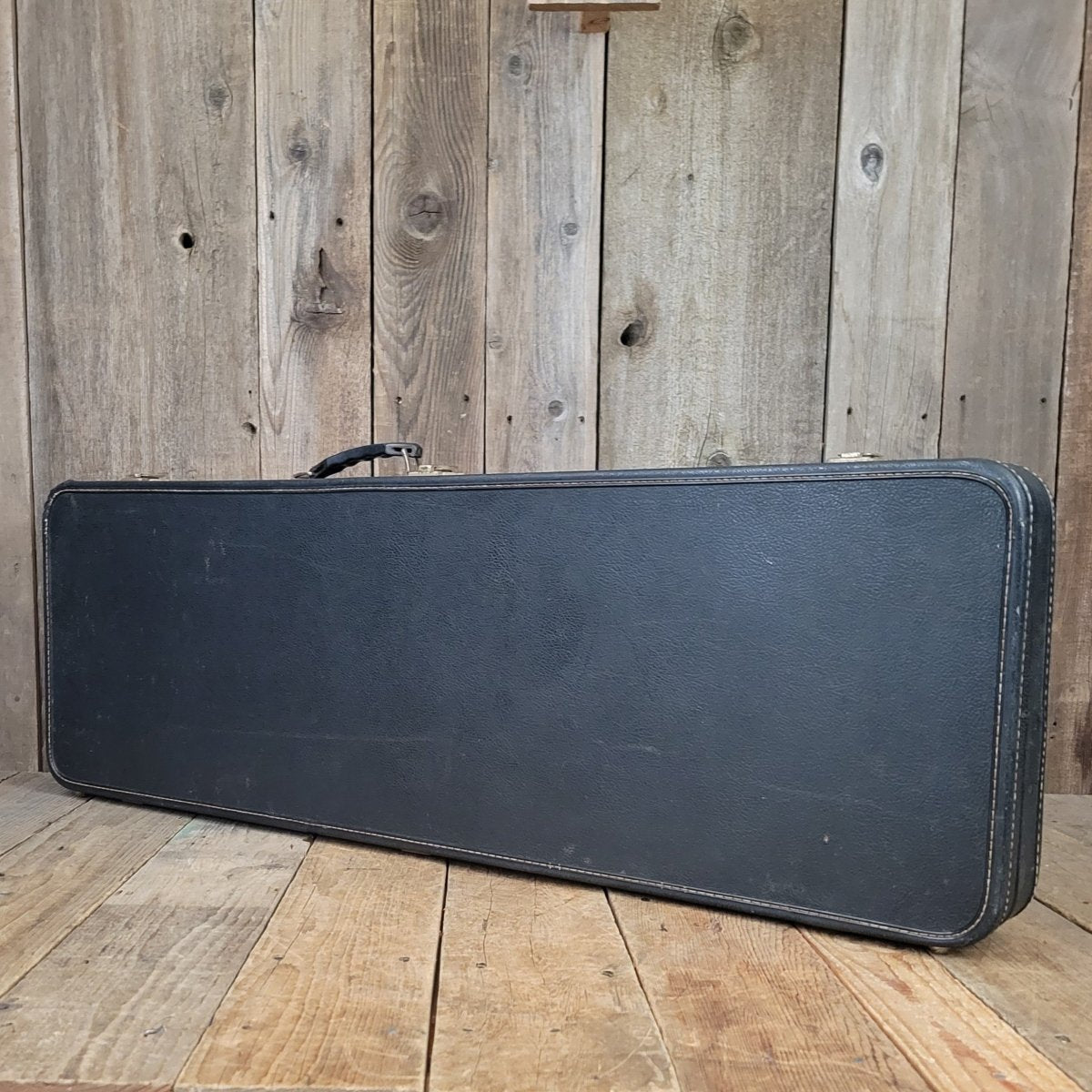 Gibson SG Les Paul Case 1960s Rectangle Black Gold - Mahar's Vintage Guitars