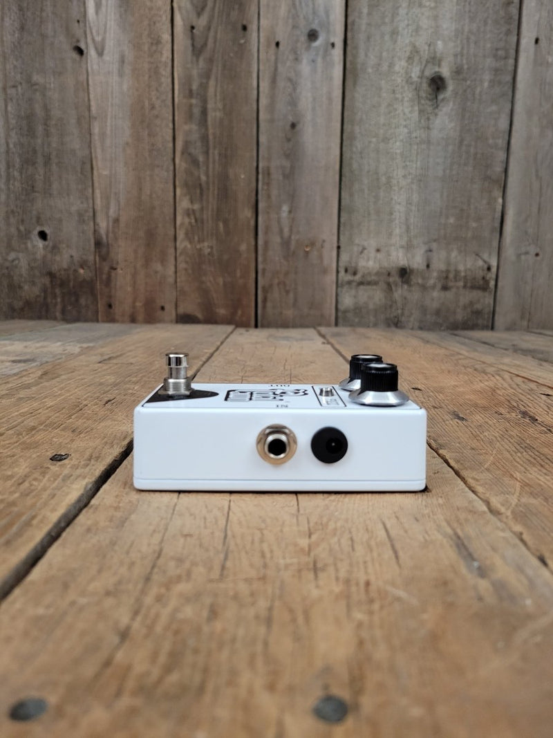 Pedal Pawn Fuzz Guitar Effects Pedal - Mahar's Vintage Guitars