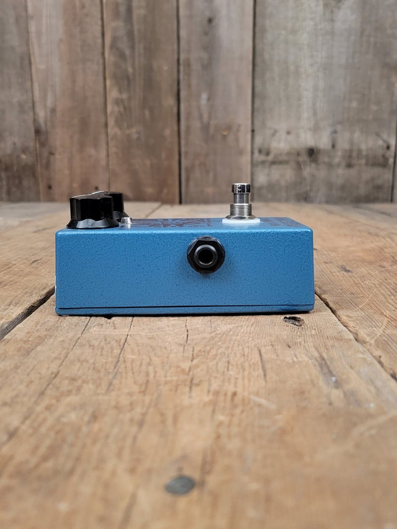 SOLD - Analogman Mini Chorus Guitar Effects Pedal - Mahar's Vintage Guitars