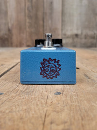 SOLD - Analogman Mini Chorus Guitar Effects Pedal - Mahar's Vintage Guitars