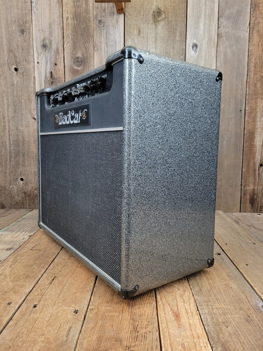 SOLD - Bad Cat Hot Cat 30R Sampson Era 2004 30 Watts with Reverb - Mahar's Vintage Guitars