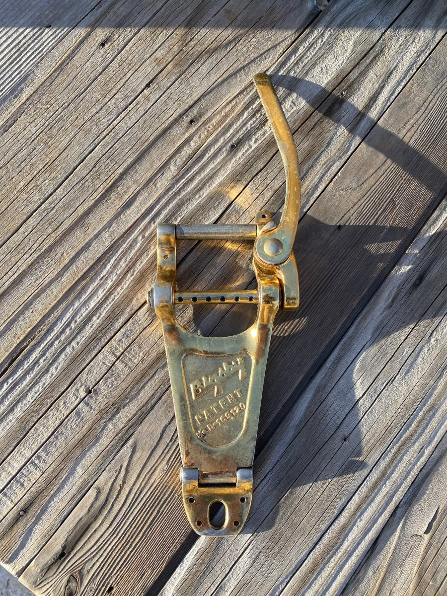 SOLD - Bigsby B - 7 Gold 1960s Ex Short LP Gibson Gretsch - Mahar's Vintage Guitars