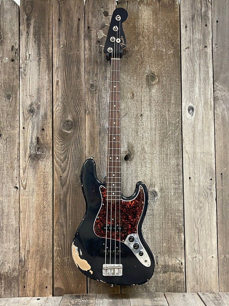 SOLD - Fender 1960 Relic Jazz Bass 1997 Cunetto Cruz era - Mahar's Vintage Guitars