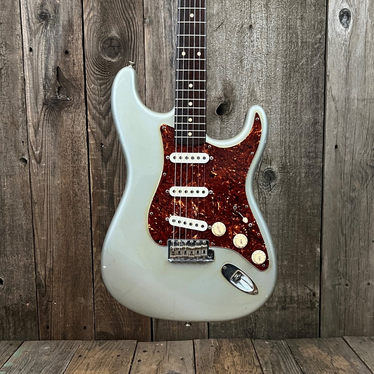SOLD - Fender 1960 Stratocaster Relic John Cruz Masterbuilt Inca Silver 2004 - Mahar's Vintage Guitars