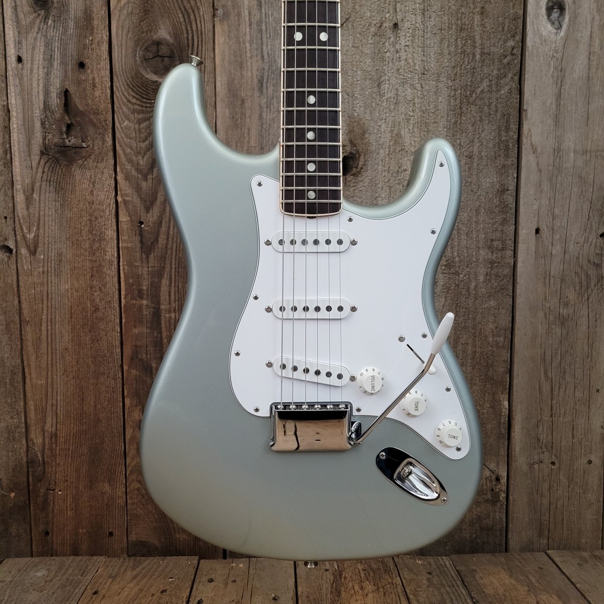 SOLD - Fender 1965 Stratocaster NOS Custom Shop 2003 - Inca Silver - Mahar's Vintage Guitars