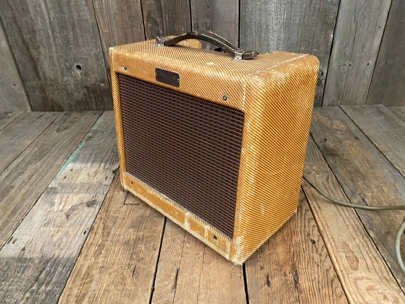 SOLD - Fender Champ 5F1 Tweed 1958 - Mahar's Vintage Guitars