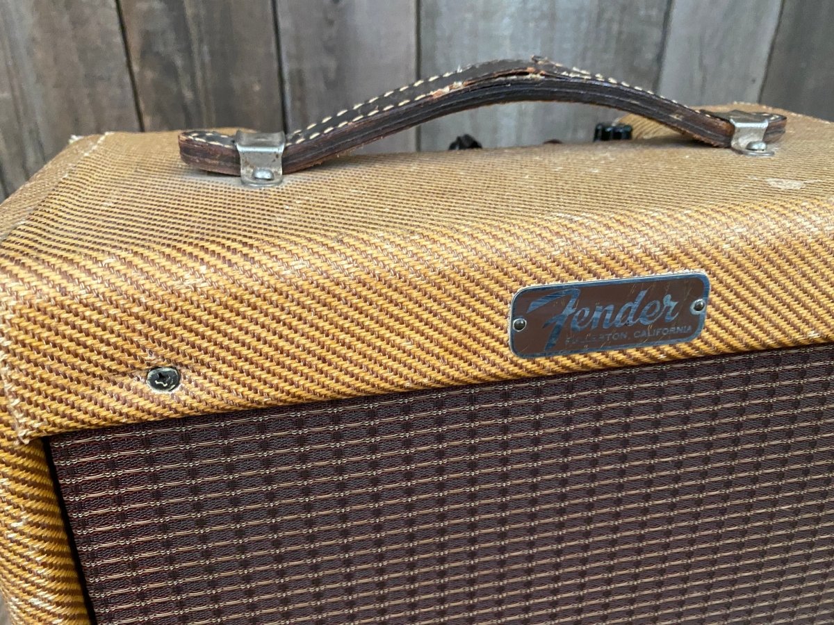 SOLD - Fender Champ 5F1 Tweed 1958 - Mahar's Vintage Guitars