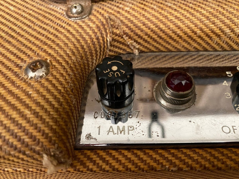 SOLD - Fender Champ 5F1 Tweed 1958 - Mahar's Vintage Guitars