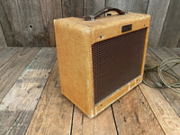 SOLD - Fender Champ 5F1 Tweed 1958 - Mahar's Vintage Guitars