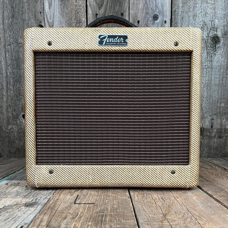 SOLD - Fender Champ 5F1 Tweed 1961 - Mahar's Vintage Guitars