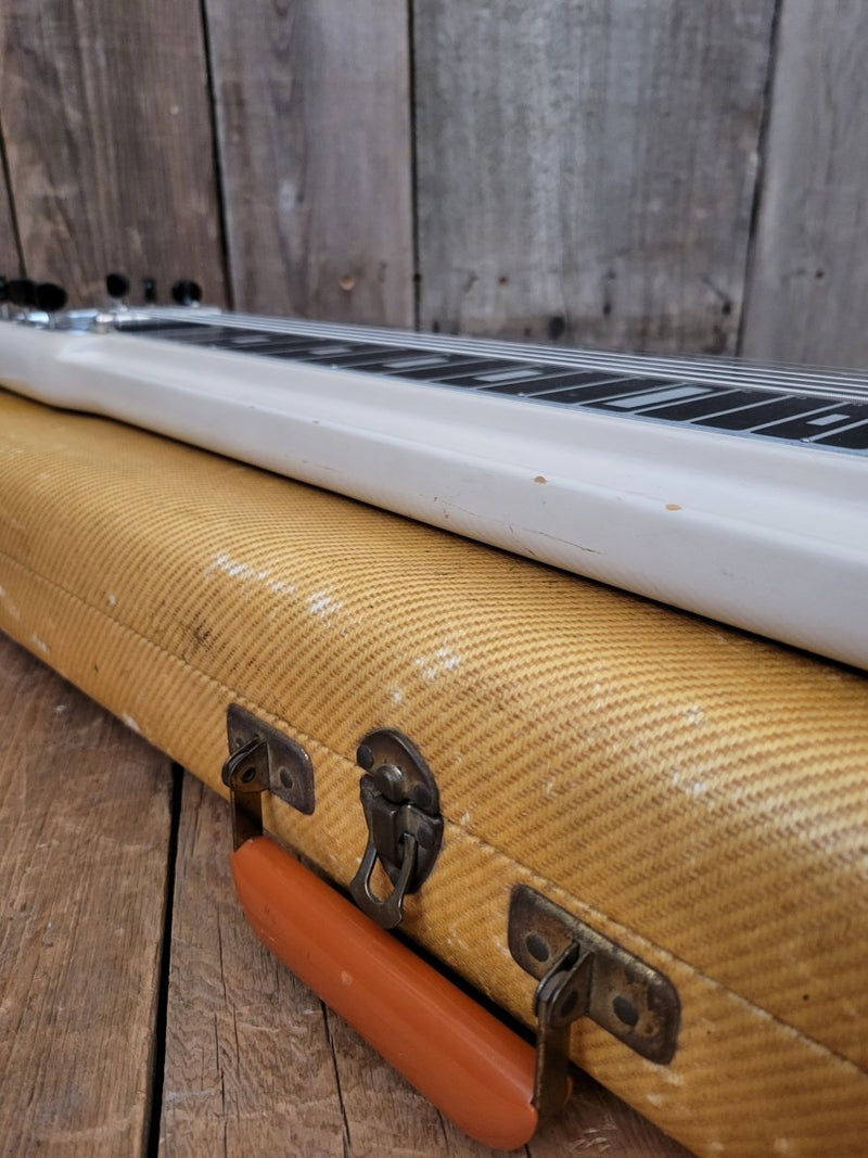 SOLD - Fender Champ Lap Steel 1956 - Mahar's Vintage Guitars