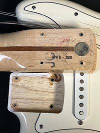 SOLD - Fender Custom Classic Stratocaster Blonde 2000 JC stamp - Mahar's Vintage Guitars