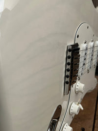 SOLD - Fender Custom Classic Stratocaster Blonde 2000 JC stamp - Mahar's Vintage Guitars