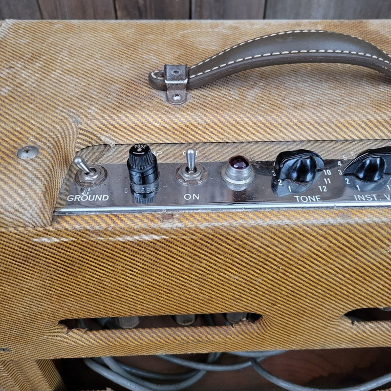 SOLD - Fender Deluxe 5E3 - 1959 Tweed - Mahar's Vintage Guitars