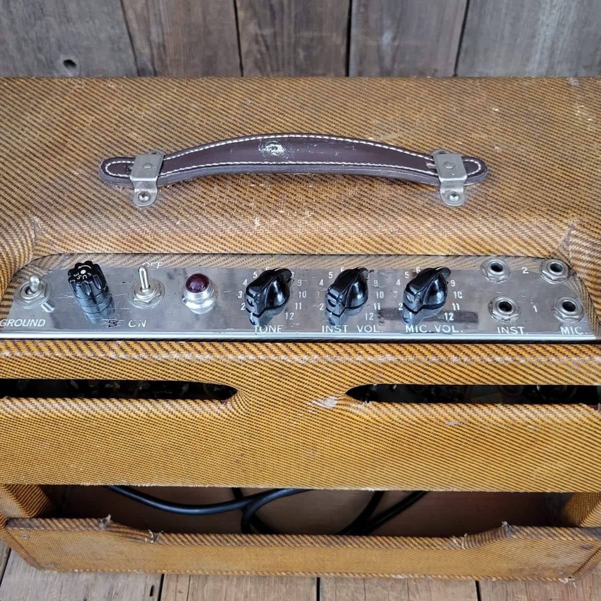neil young effects pedals SOLD - Fender Deluxe 5E3 Tweed Neil Young Touring Amp
