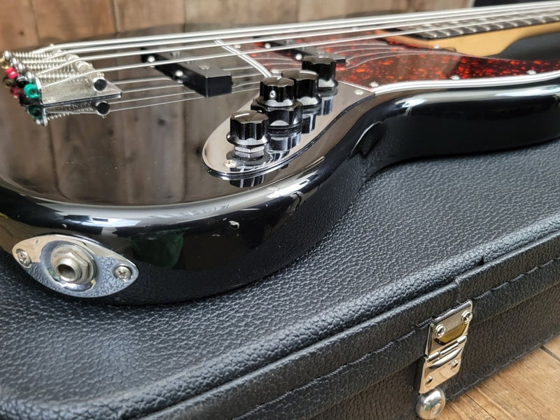 SOLD - Fender Deluxe Active Jazz Bass MIM 2002 - Mahar's Vintage Guitars