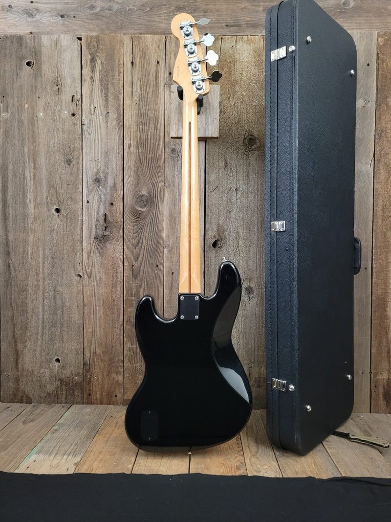 SOLD - Fender Deluxe Active Jazz Bass MIM 2002 - Mahar's Vintage Guitars