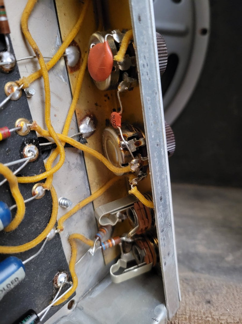 SOLD - Fender Deluxe Amp 6g3 Brown Pre CBS 1963 Vintage Guitar Amplifier - Mahar's Vintage Guitars