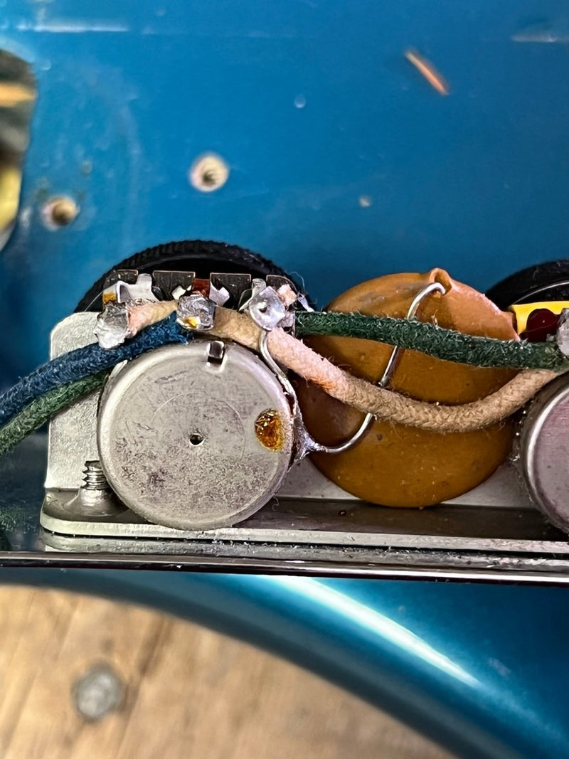 SOLD - Fender Jaguar 1968 Lake Placid Blue - Mahar's Vintage Guitars