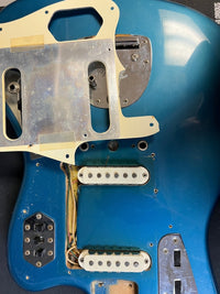 SOLD - Fender Jaguar 1968 Lake Placid Blue - Mahar's Vintage Guitars