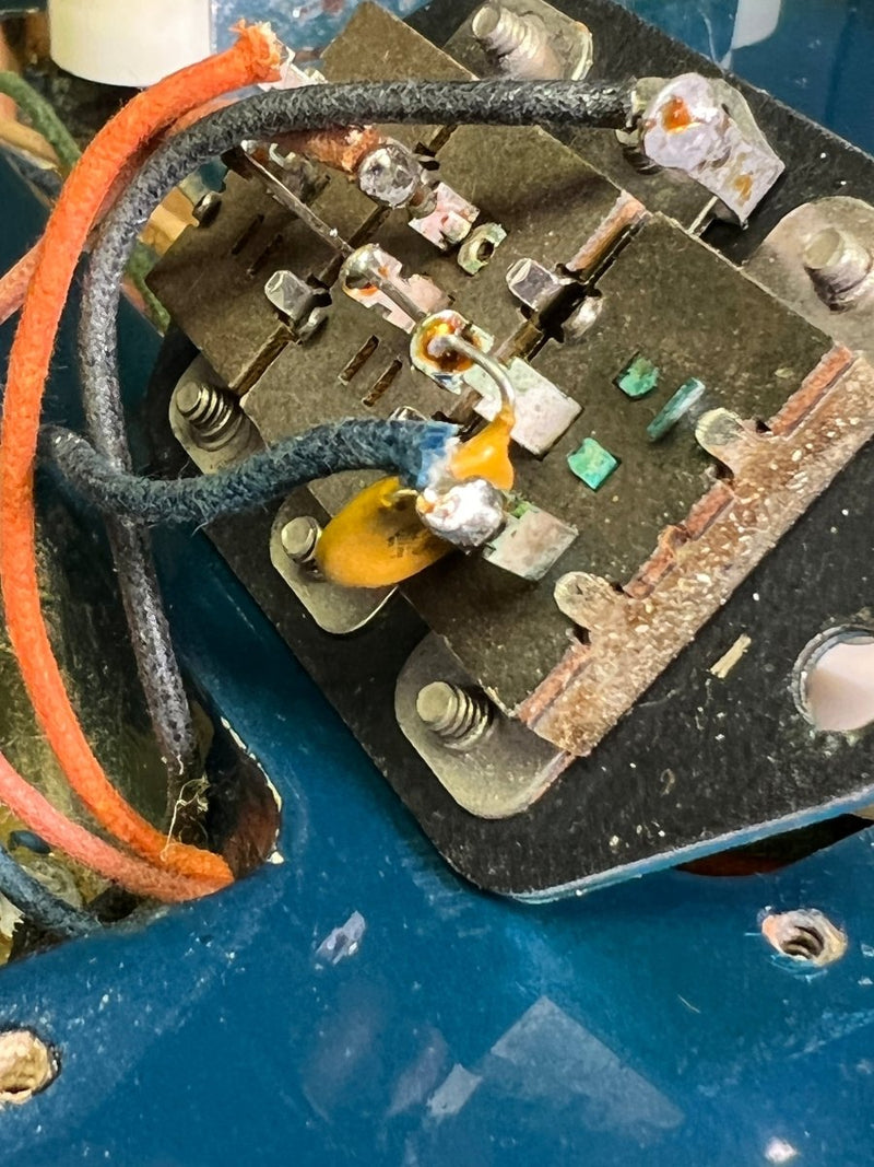 SOLD - Fender Jaguar 1968 Lake Placid Blue - Mahar's Vintage Guitars