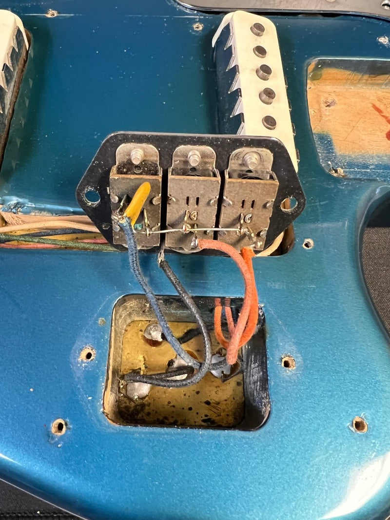 SOLD - Fender Jaguar 1968 Lake Placid Blue - Mahar's Vintage Guitars