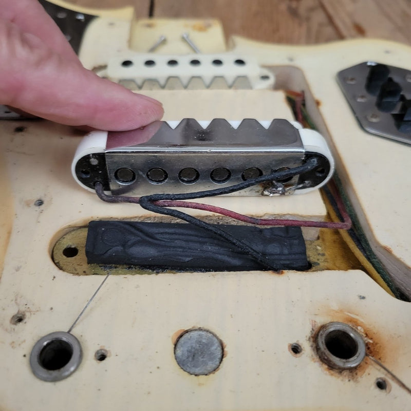 SOLD - Fender Jaguar Blond over Ash - 1963 - Mahar's Vintage Guitars