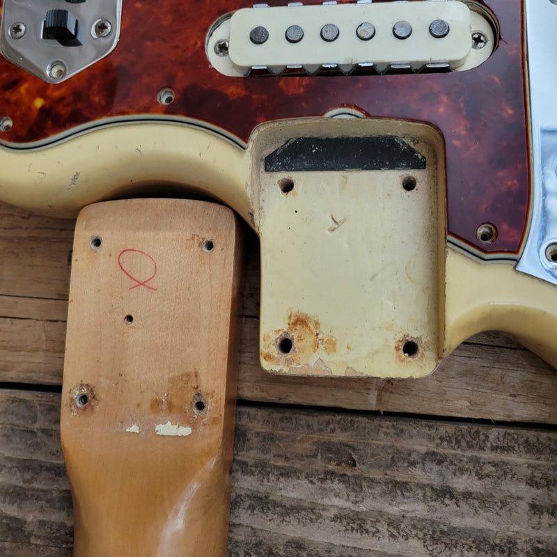 SOLD - Fender Jaguar Blond over Ash - 1963 - Mahar's Vintage Guitars