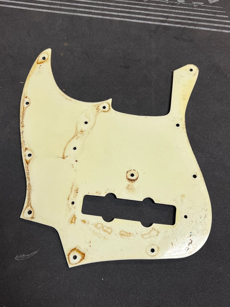 SOLD - Fender Jazz Bass 1961 Stack Knob! Pre CBS - Mahar's Vintage Guitars
